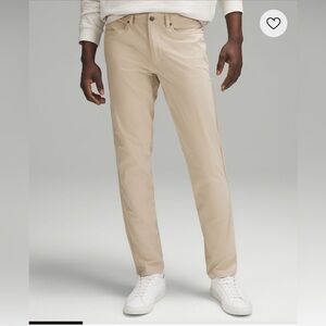 ☄️Lululemon Men’s ABC Classic-Fit Five-Pocket Pant – Size 42 Tall☄️